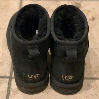 アグ(UGG)の美品 アグ ムートン ブラック(ブーツ)