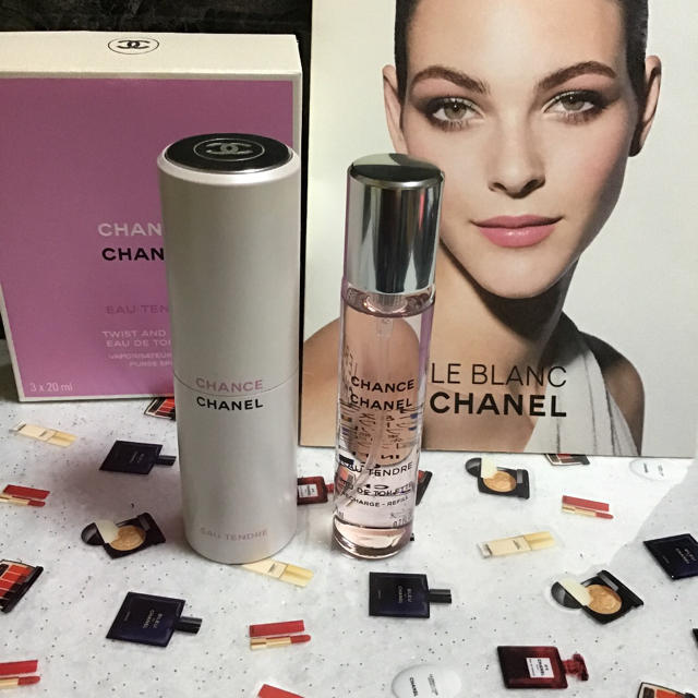 CHANEL(シャネル)のCHANEL CHANCE ツイスト＆スプレイ（オータンドール  ）美品‼️ コスメ/美容の香水(香水(女性用))の商品写真