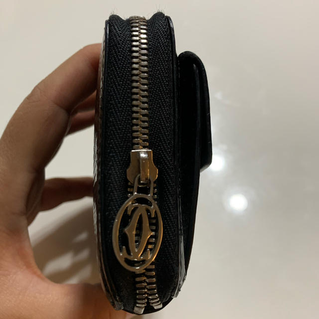 Cartier(カルティエ)のカルティエ　ラウンドミニウォレット レディースのファッション小物(財布)の商品写真