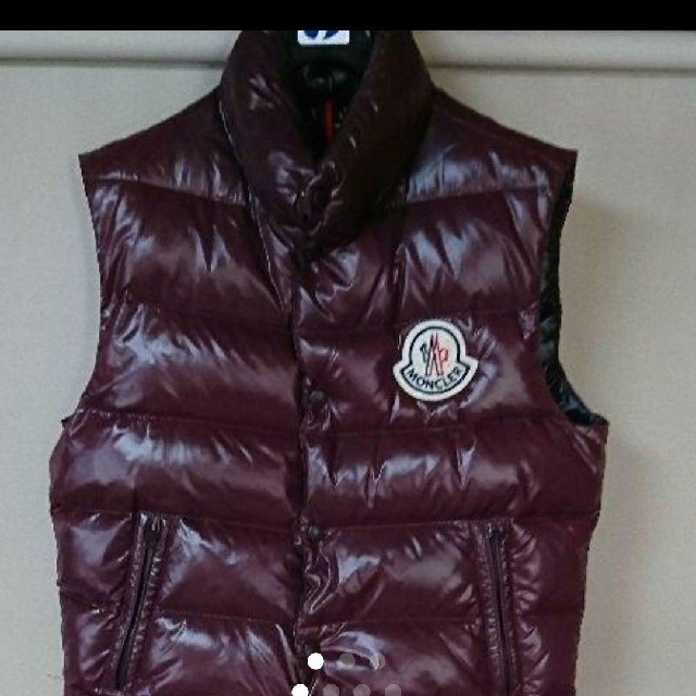 MONCLER(モンクレール)のモンクレール/MONCLER ダウンベスト チベット メンズのジャケット/アウター(ダウンベスト)の商品写真