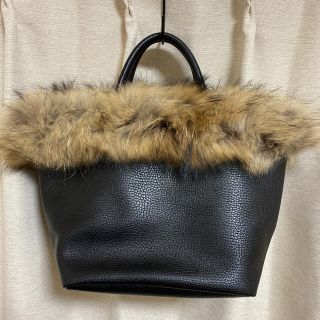 ザラ(ZARA)のDONOBAN FOXファーバッグ(ハンドバッグ)