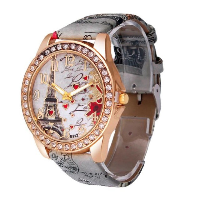 新品♥腕時計/アンティークデザイン/ストーン/ゴールド/可愛い/人気/インスタ レディースのファッション小物(腕時計)の商品写真