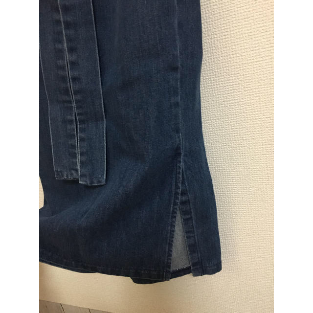 GU(ジーユー)のデニムスカート✨サイドスリット レディースのスカート(ひざ丈スカート)の商品写真