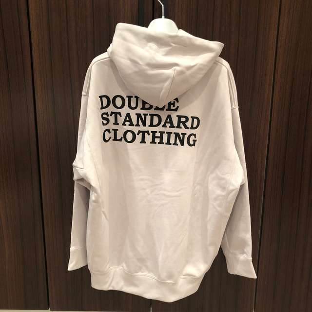 DOUBLE STANDARD CLOTHING(ダブルスタンダードクロージング)の新品☆ダブルスタンダード　パーカー レディースのトップス(パーカー)の商品写真