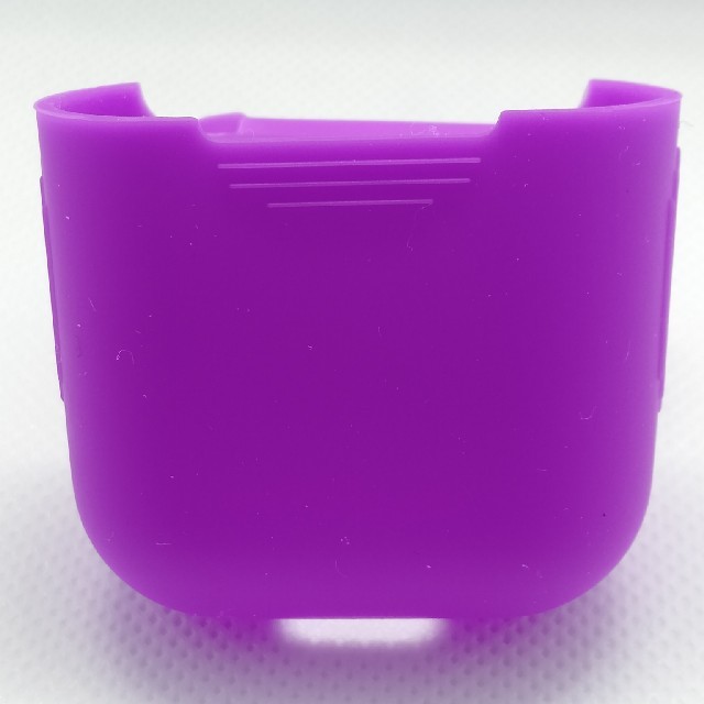 AirPods （エアポッズ）ケースカバー シリコン製紫

即購入可能 
 スマホ/家電/カメラのオーディオ機器(ヘッドフォン/イヤフォン)の商品写真