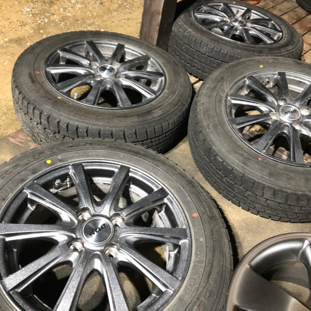 ☆美品14インチ☆バリ溝スタッドレス☆165/70R14☆アクアフィット等☆自動車