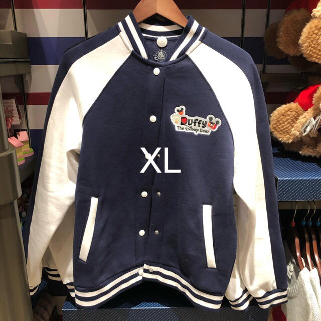 ダッフィー(ダッフィー)のダッフィー XL サイズ スタジャン上海ディズニー レディースのジャケット/アウター(スタジャン)の商品写真