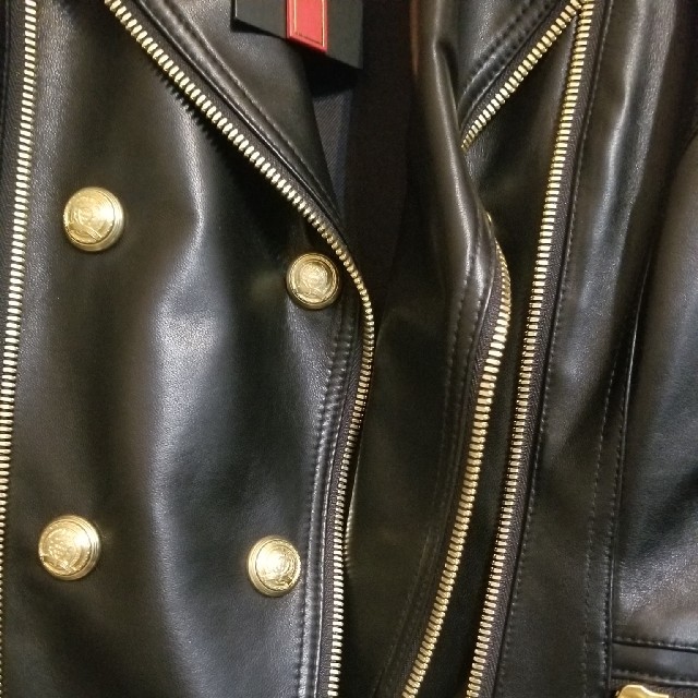 BALMAIN(バルマン)の最終値下げH&M × Balmain レザーバイクジャケット メンズのジャケット/アウター(ライダースジャケット)の商品写真