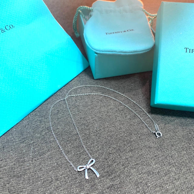 クリスマス価格Tiffany&Co. ティファニーネックレス リボン SV925