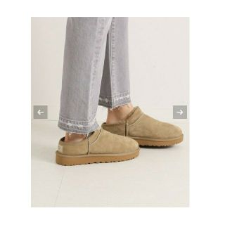 フレームワーク(FRAMeWORK)の【新品】FRAMeWORK

【UGG】 CLASSIC SLIPPER

23(スリッポン/モカシン)