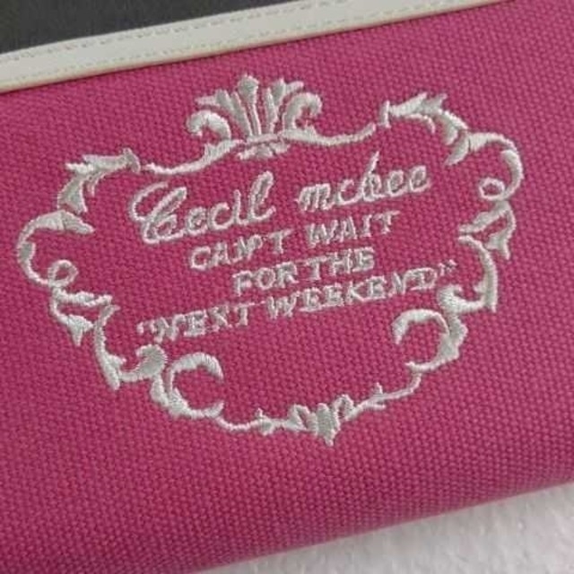 CECIL McBEE(セシルマクビー)のCECIL McBEE★新品★デニムキャンバス★ラウンド長財布 ピンク レディースのファッション小物(財布)の商品写真