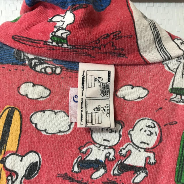 BOOFOOWOO(ブーフーウー)のBOOFOOWOO×peanuts/大人サイズSurf'sUPトレーナー/ メンズのトップス(スウェット)の商品写真