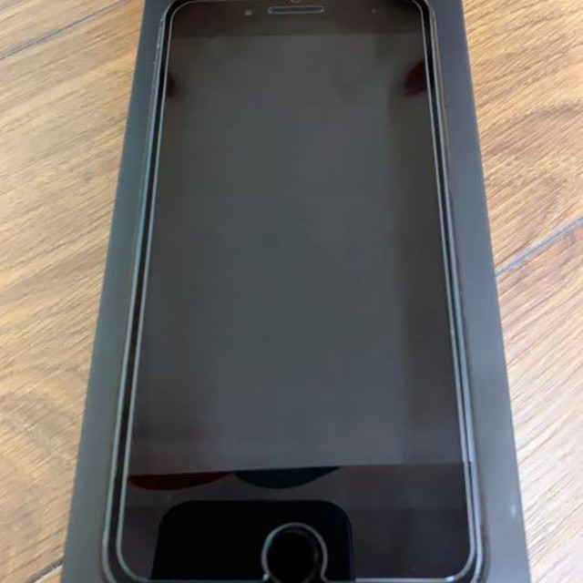 iPhone 7 Plus Black 128 GB Softbank 特価セール スマホ/家電