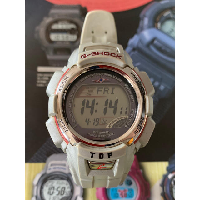 1000状態CASIO G-SHOCK GW-300MJUTR-8JFUP6 ウルトラ警備隊