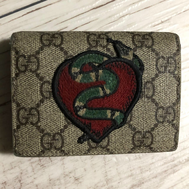 スーパーコピー 時計 店頭販売 秋葉原 - Gucci - グッチ GUCCI 二つ折り財布 スネーク スプリーム の通販 by チッチSHOP