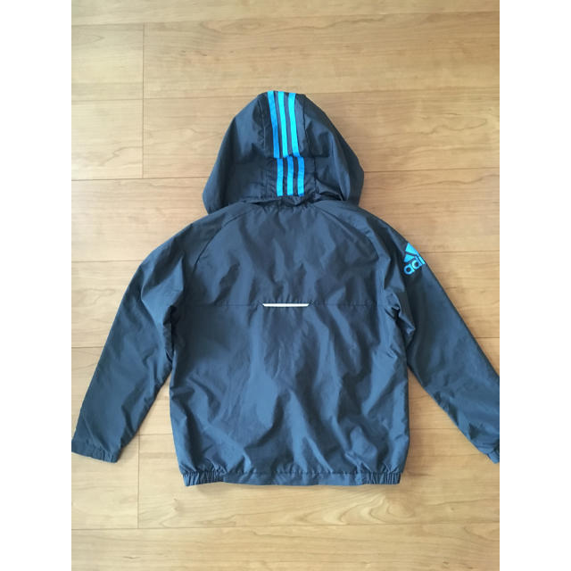 adidas(アディダス)の【アディダス】120㎝ ジャンパー キッズ/ベビー/マタニティのキッズ服男の子用(90cm~)(ジャケット/上着)の商品写真