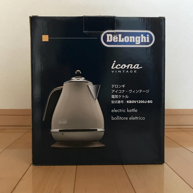 DeLonghi(デロンギ)のデロンギ 電気ケトル  スマホ/家電/カメラの生活家電(電気ケトル)の商品写真