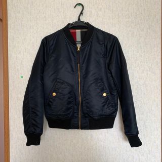 バーバリーブルーレーベル(BURBERRY BLUE LABEL)のブルーレーベルクレストブリッジ  リバーシブル　MA-1 ジャケット(ブルゾン)