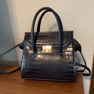 ザラ(ZARA)のZARA ショルダーバッグ(ショルダーバッグ)