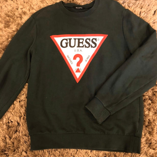 GUESS(ゲス)のGUESSトレーナー レディースのトップス(トレーナー/スウェット)の商品写真