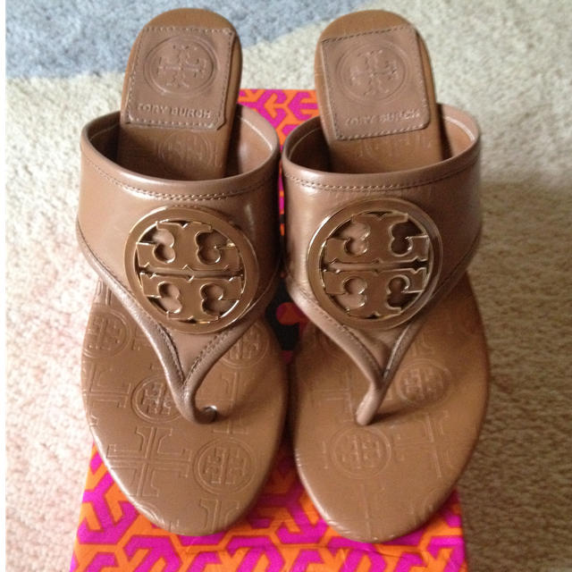 Tory Burch(トリーバーチ)のTORY BURCHのサンダル☆ レディースの靴/シューズ(サンダル)の商品写真