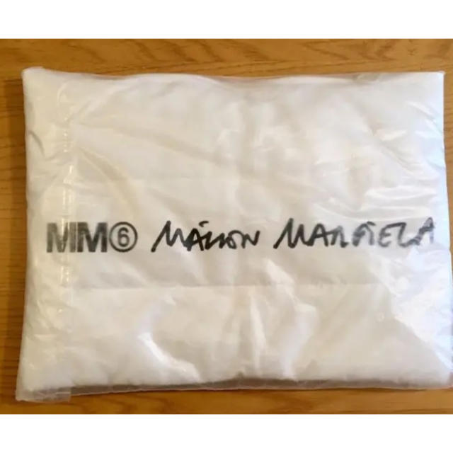 MM6(エムエムシックス)のMM6 Maison Margiela パデッド ポーチ シュプール付録 レディースのファッション小物(ポーチ)の商品写真