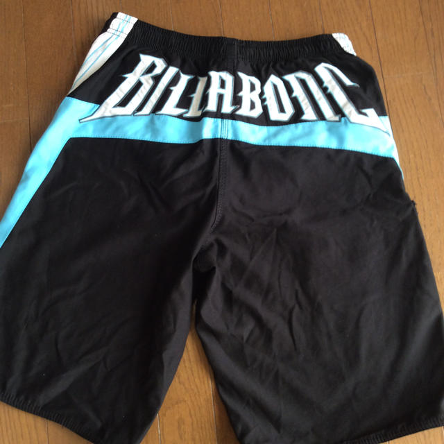 billabong(ビラボン)の 【美品】BILLABONG 水着Ｌサイズ メンズの水着/浴衣(水着)の商品写真