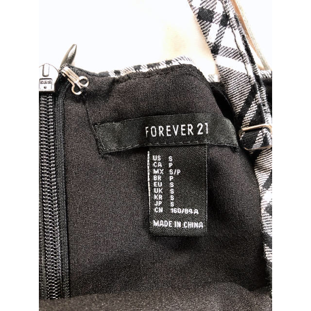 FOREVER 21(フォーエバートゥエンティーワン)の量産型　チェックワンピース レディースのワンピース(ミニワンピース)の商品写真