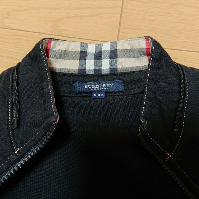 BURBERRY(バーバリー)のBURBERRY キッズ ジャケット キッズ/ベビー/マタニティのキッズ服男の子用(90cm~)(ジャケット/上着)の商品写真