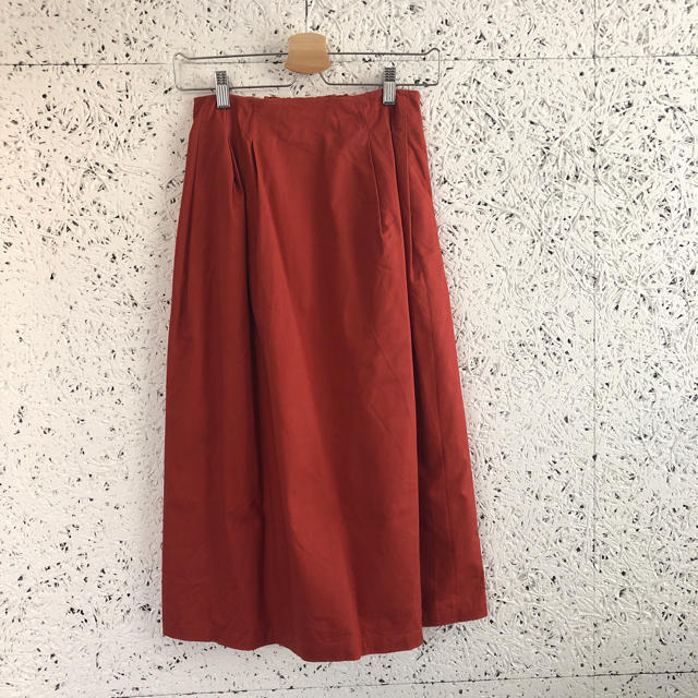 FREE'S MART(フリーズマート)の赤オレンジスカート レディースのスカート(ロングスカート)の商品写真
