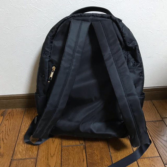 FELISSIMO - ポシェット一体型の星柄キルティングリュックの通販 FELISSIMO - ポシェット一体型の星柄キルティングリュックの通販