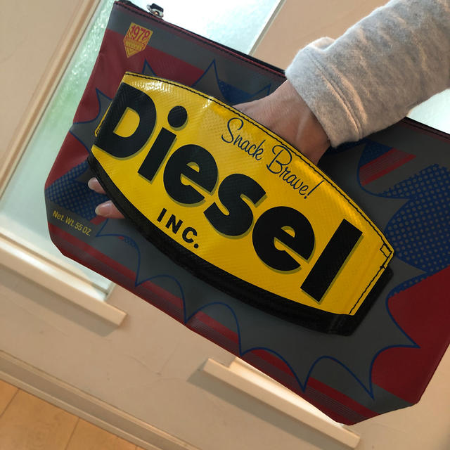 DIESEL(ディーゼル)のDIESEL クラッチバッグ レディースのバッグ(クラッチバッグ)の商品写真