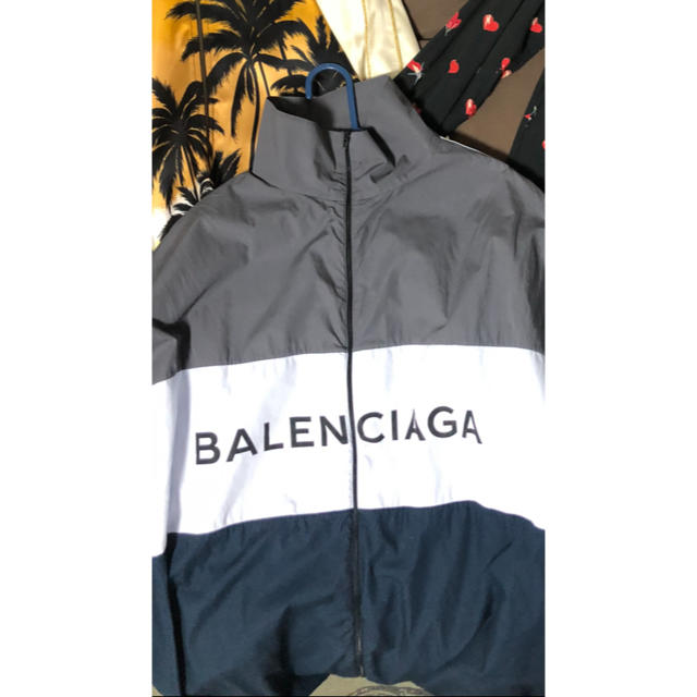 年末のプロモーション特価！ Balenciaga - トラックジャケット専用