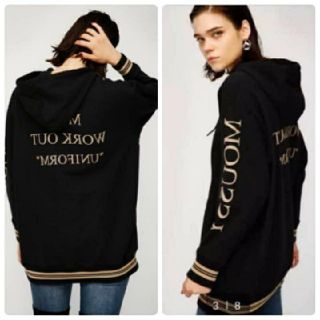 マウジー(moussy)の今日限定価格⚡MOUSSYスタジオウェアパーカー(パーカー)