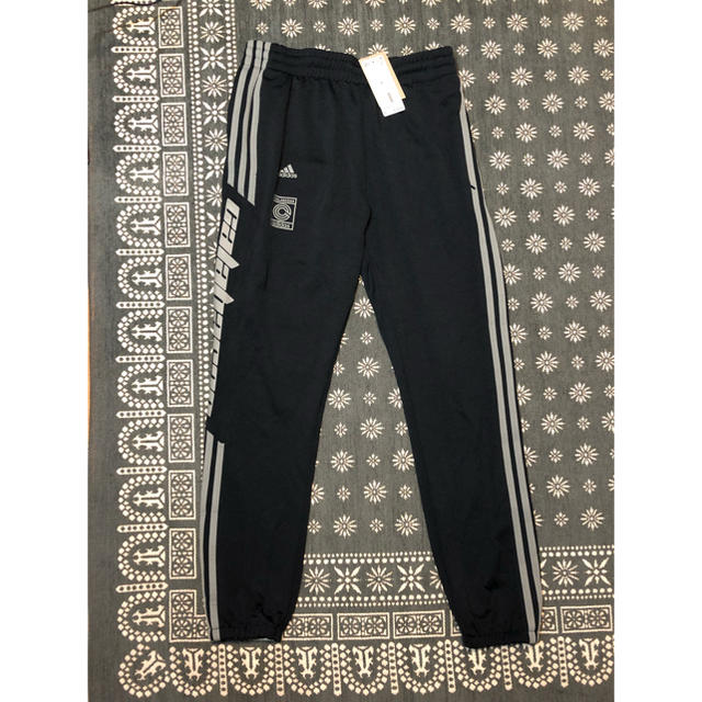 YEEZY calabasas トラックパンツメンズ