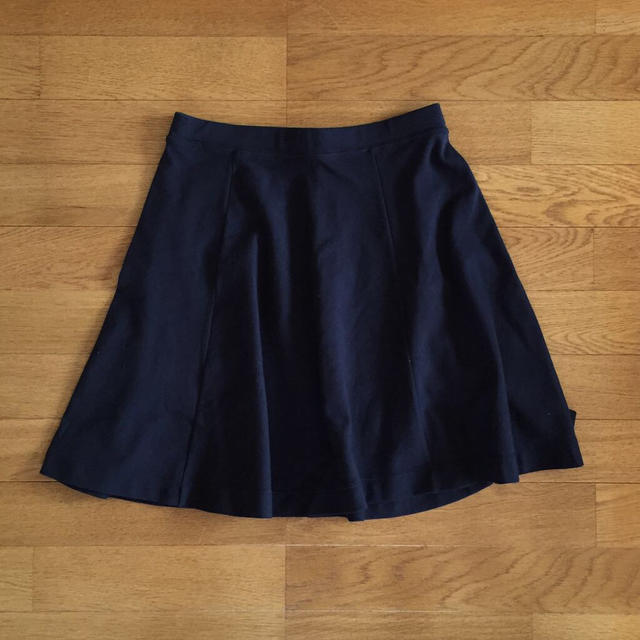 UNIQLO(ユニクロ)のフレアスカート＊ネイビー スウェット レディースのスカート(ミニスカート)の商品写真