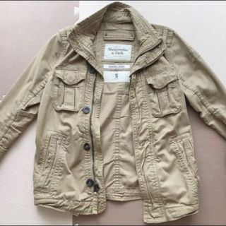 アバクロンビーアンドフィッチ(Abercrombie&Fitch)の【専用】Abercrombie＆Fitch アウター　(ミリタリージャケット)