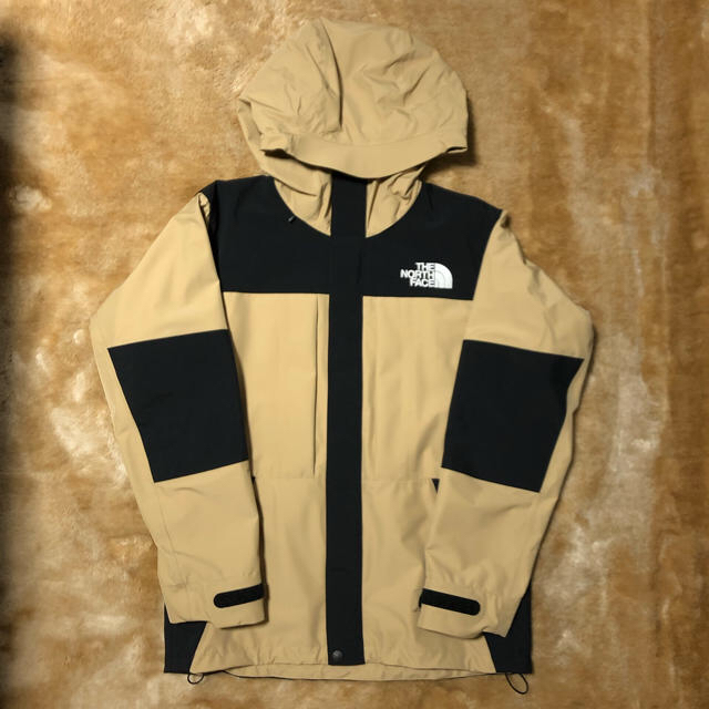 beams×north face expedition light parka