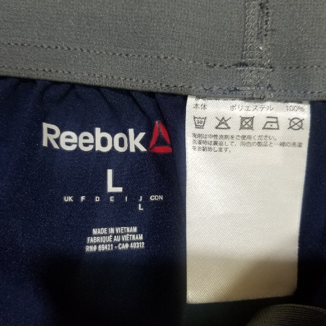 Reebok(リーボック)のReebok トレーニングショートパンツ　メンズ　Lサイズ メンズのパンツ(ショートパンツ)の商品写真