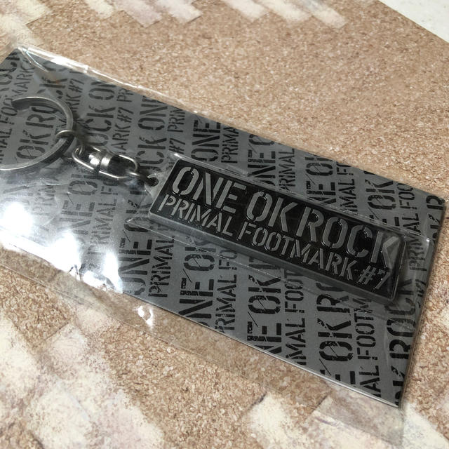 ONE OK ROCK(ワンオクロック)のワンオクロック　キーホルダー エンタメ/ホビーのタレントグッズ(ミュージシャン)の商品写真