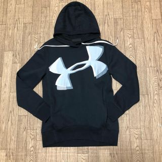 アンダーアーマー(UNDER ARMOUR)の《新品未使用》アンダーアーマー  レディース パーカー M(パーカー)