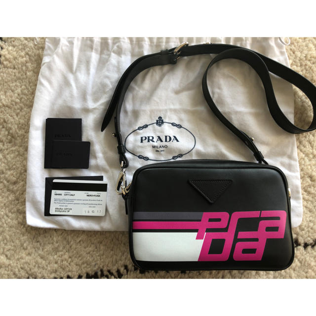 最安価格 PRADA - プラダ ロゴプリント ショルダーバッグ PRADA