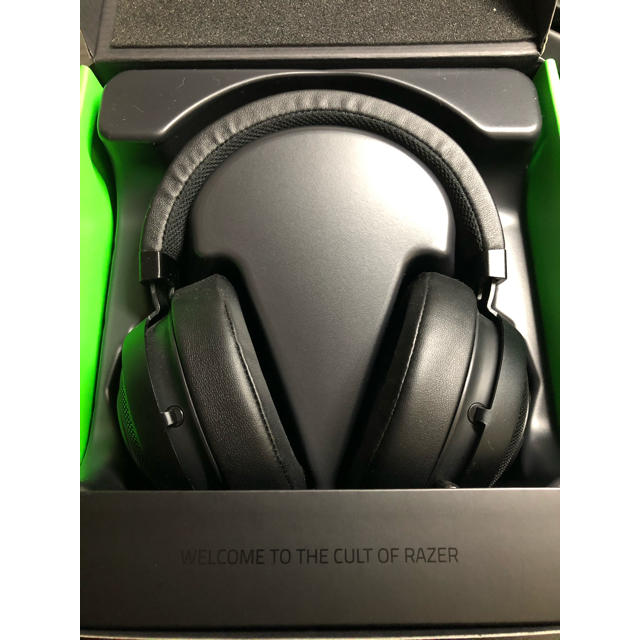 Razer Kraken 7.1 v2 Oval ゲーミングヘッドセット