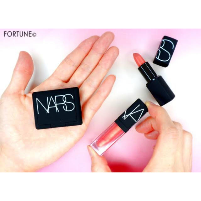 NARS(ナーズ)のNARS ミニオーガズムセット コスメ/美容のベースメイク/化粧品(口紅)の商品写真