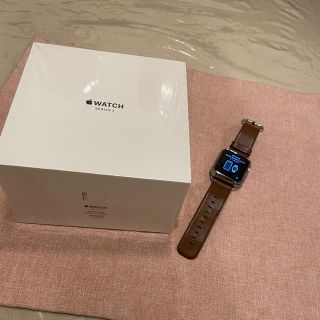 アップル(Apple)のApple Watch series3 セルラー　42m (腕時計(デジタル))