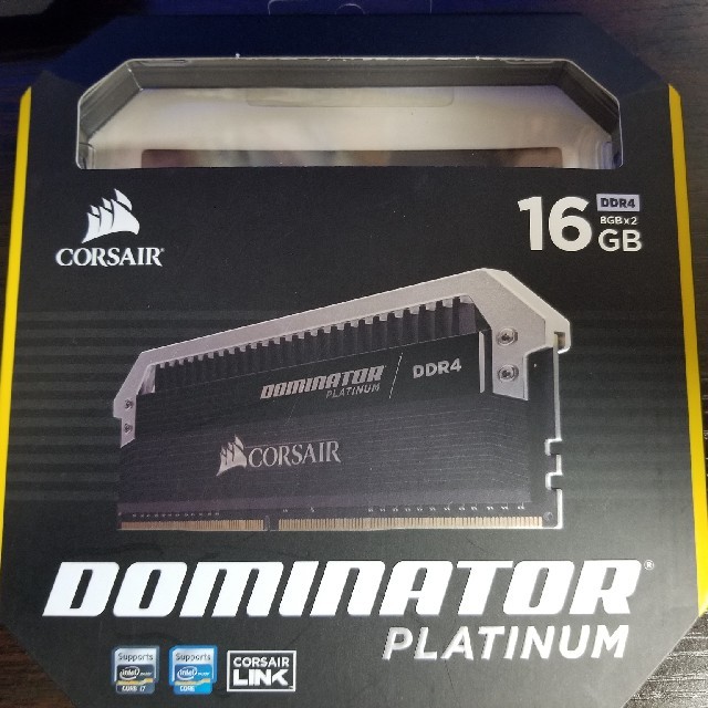 Corsair DDR4メモリ 16GB  スマホ/家電/カメラのPC/タブレット(PCパーツ)の商品写真