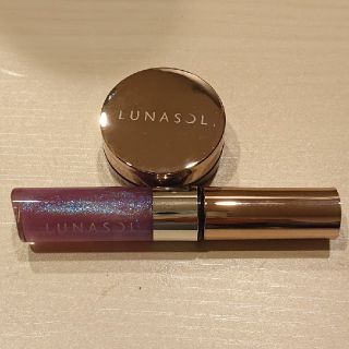 ルナソル(LUNASOL)の【LUNASOL】新品グロス＋一度使用チーク(リップグロス)