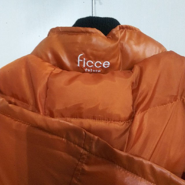 FICCE(フィッチェ)のficce Ｍサイズ茶色ジャケット メンズのジャケット/アウター(ダウンジャケット)の商品写真