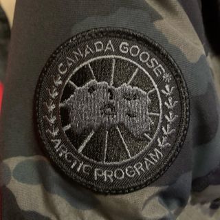 カナダグース(CANADA GOOSE)のマクミラン　ブラックラベル(ダウンジャケット)