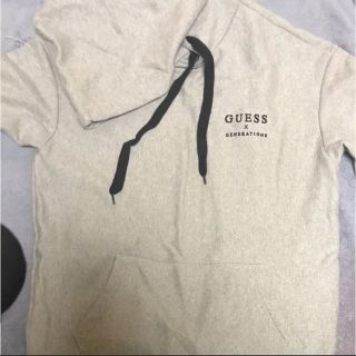 ゲス(GUESS)のGUESS × GENERATIONS パーカー グレー(パーカー)